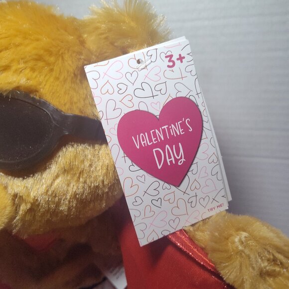 Gemmy Animated Flirty Valentine Singing Dance & Flashing Lover Bear Decor NWT - Picture 3 of 13